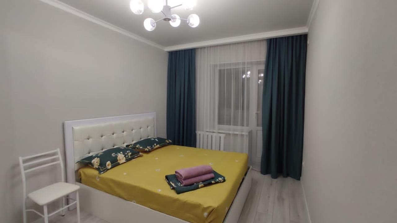 Apartment In Street Toktogula 77 ビシュケク エクステリア 写真
