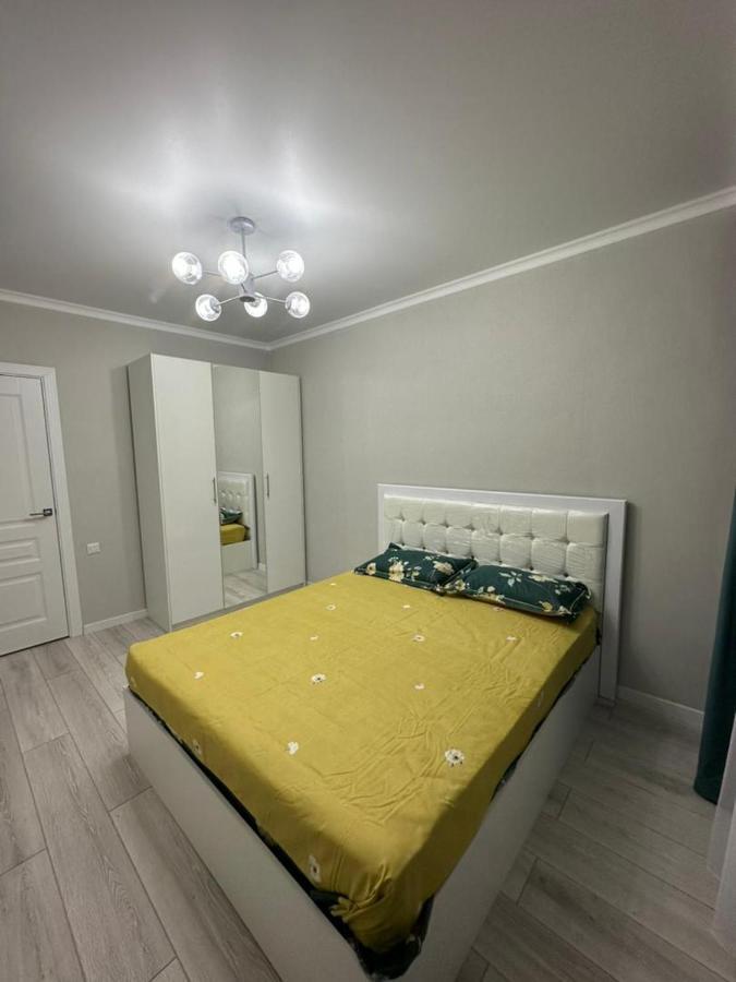 Apartment In Street Toktogula 77 ビシュケク エクステリア 写真